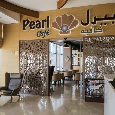 Gulf Suites Hotel Amwaj Manamah Buitenkant foto