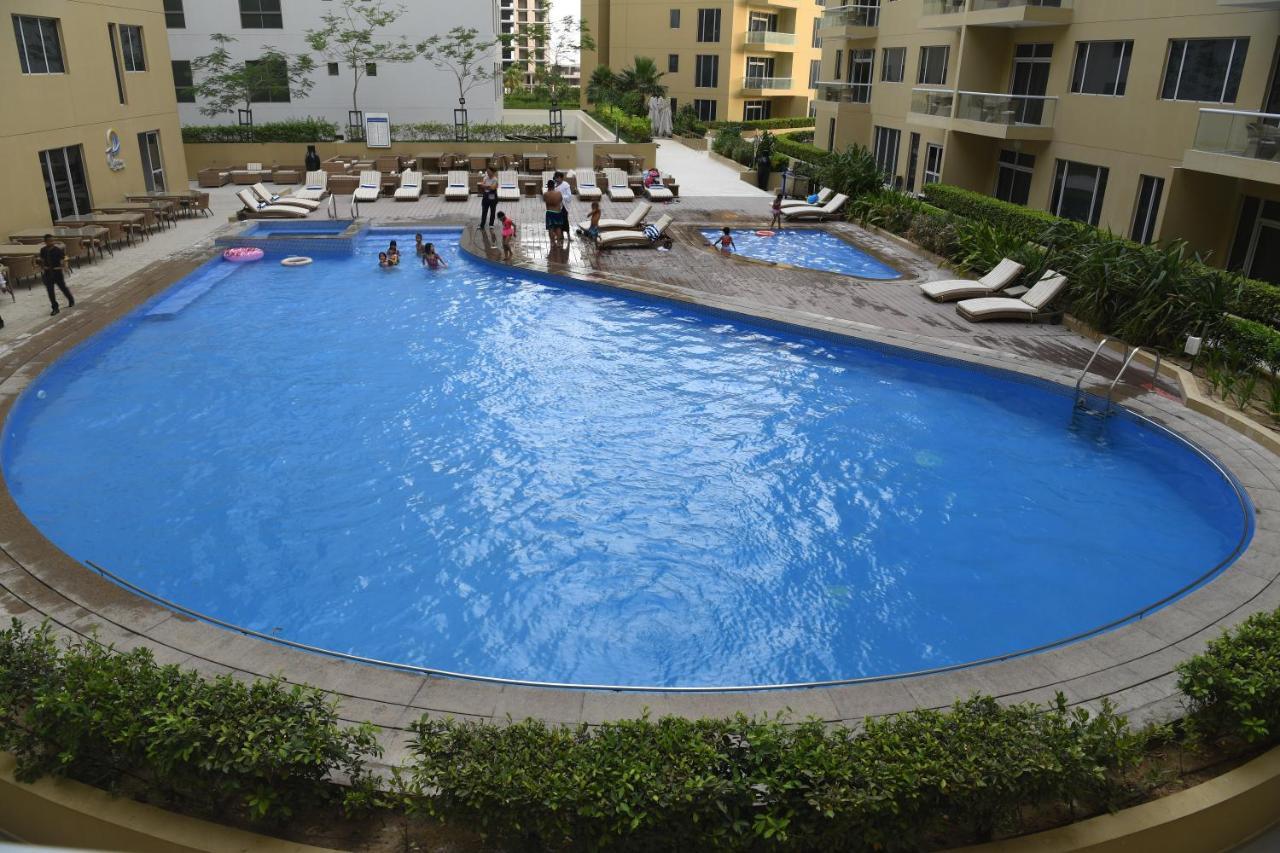 Gulf Suites Hotel Amwaj Manamah Buitenkant foto
