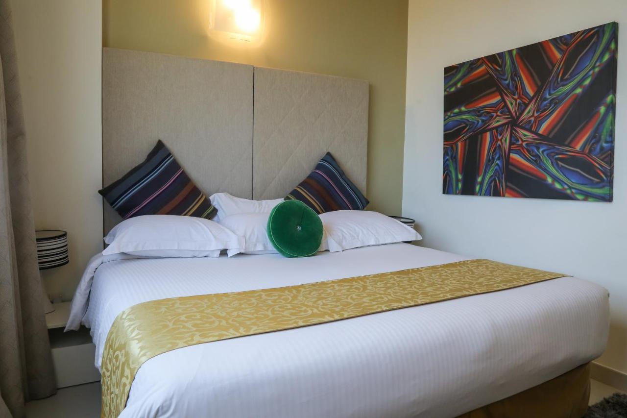 Gulf Suites Hotel Amwaj Manamah Buitenkant foto
