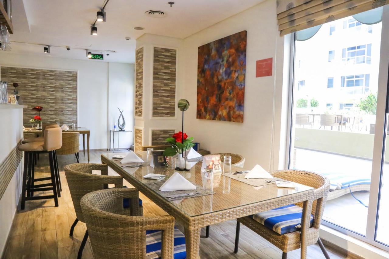 Gulf Suites Hotel Amwaj Manamah Buitenkant foto