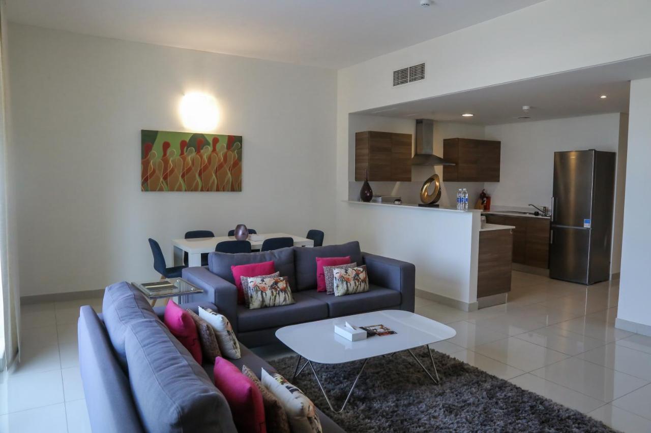 Gulf Suites Hotel Amwaj Manamah Buitenkant foto