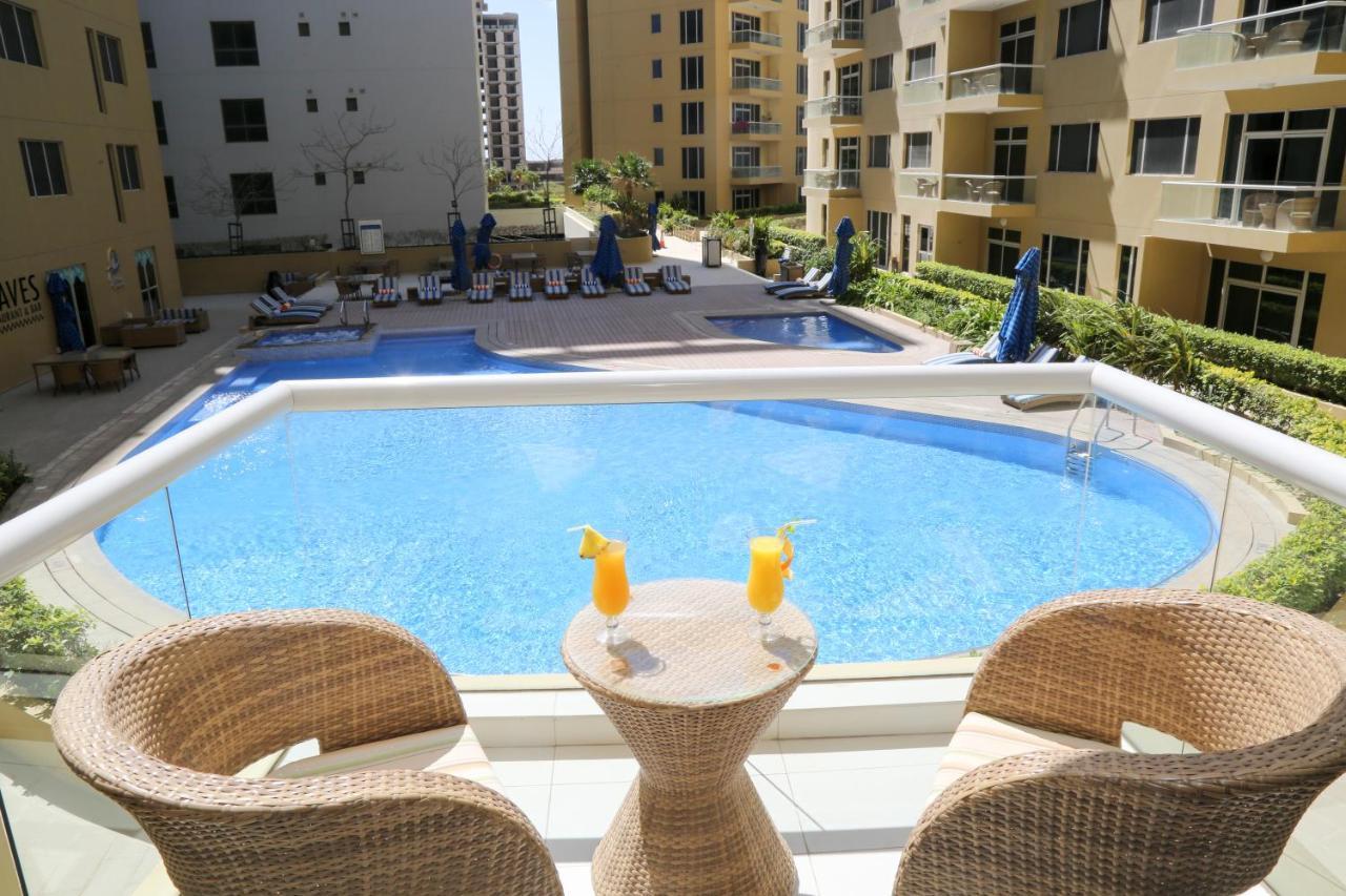 Gulf Suites Hotel Amwaj Manamah Buitenkant foto
